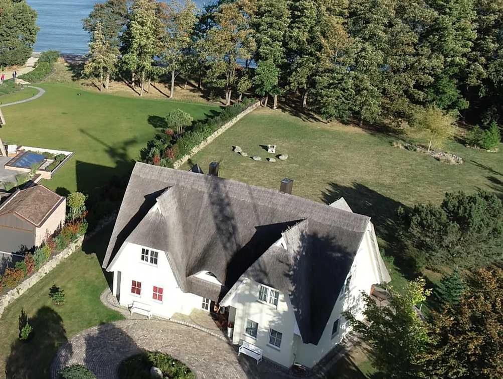 Ostsee Strandvilla Silvia Lobbe Exterior foto